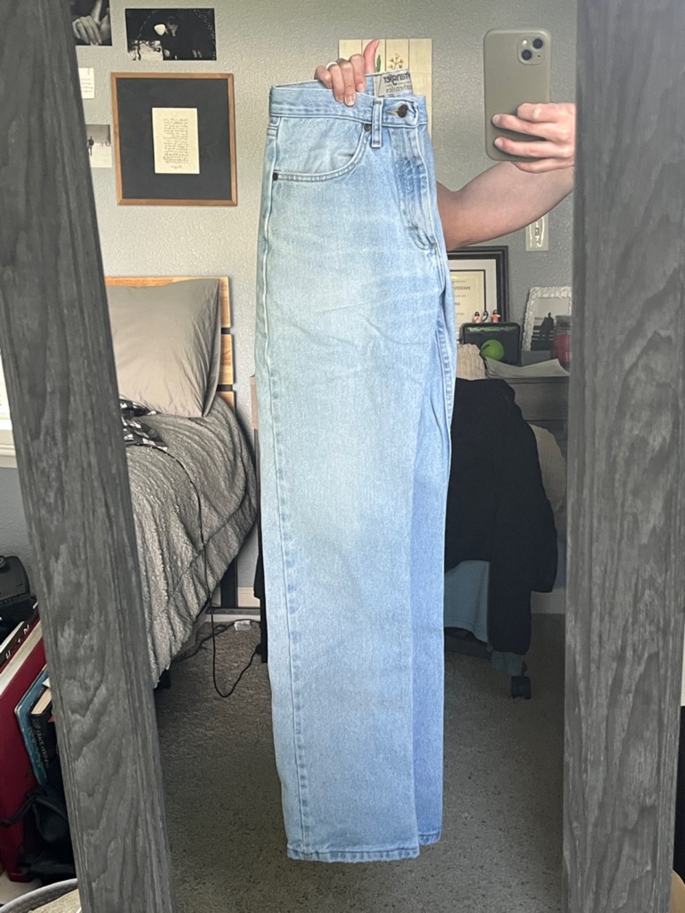 Wrangler Relaxed Straight Light Blue Jeans